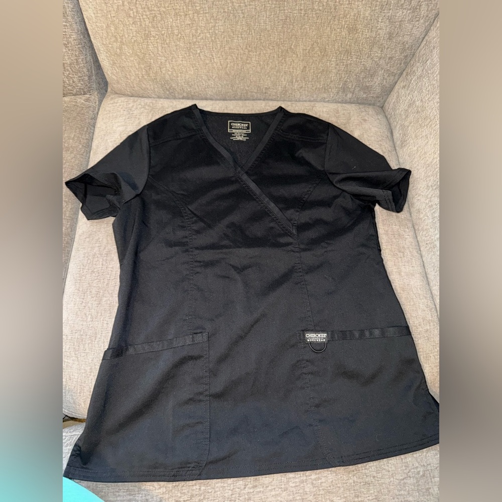 Cherokee infinity V-Neck Black Scrub Top